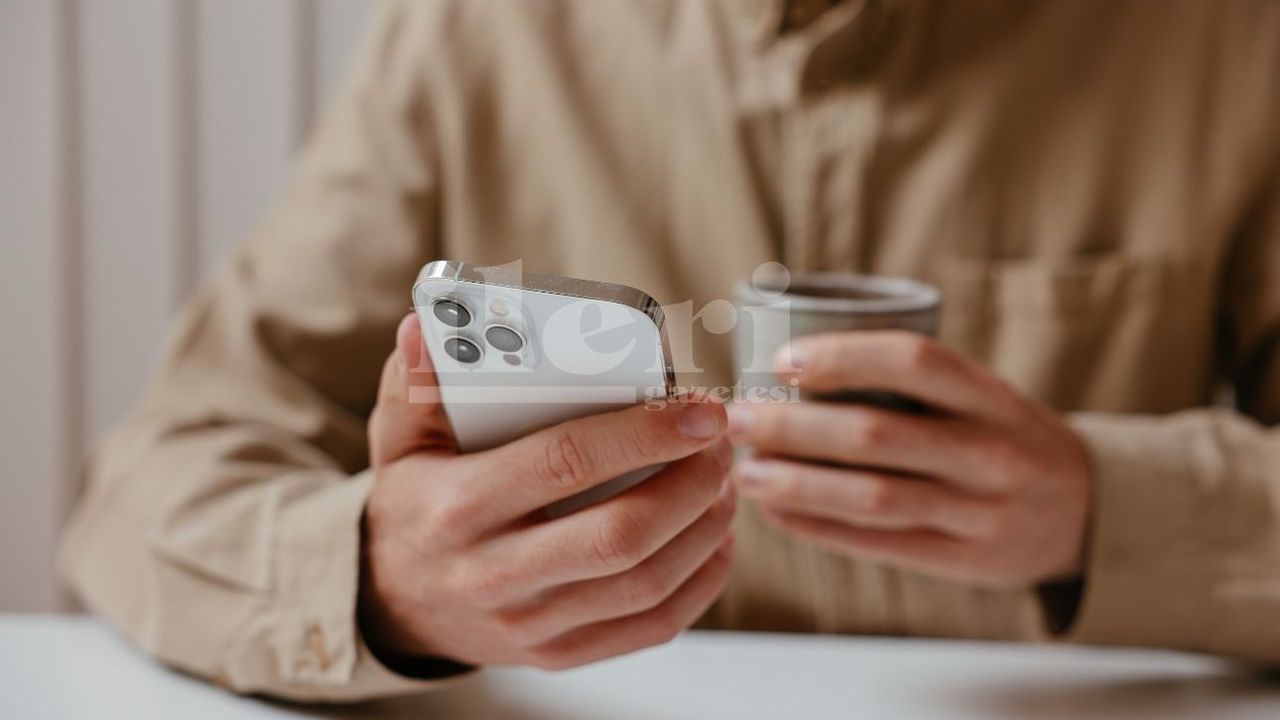 Telefon alırken dikkat! Tüm iPhone modellerinden daha fazla değer kaybetti
