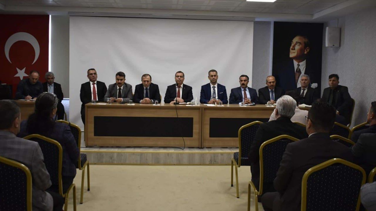 Okul müdürleri eğitim için bir aradaydı