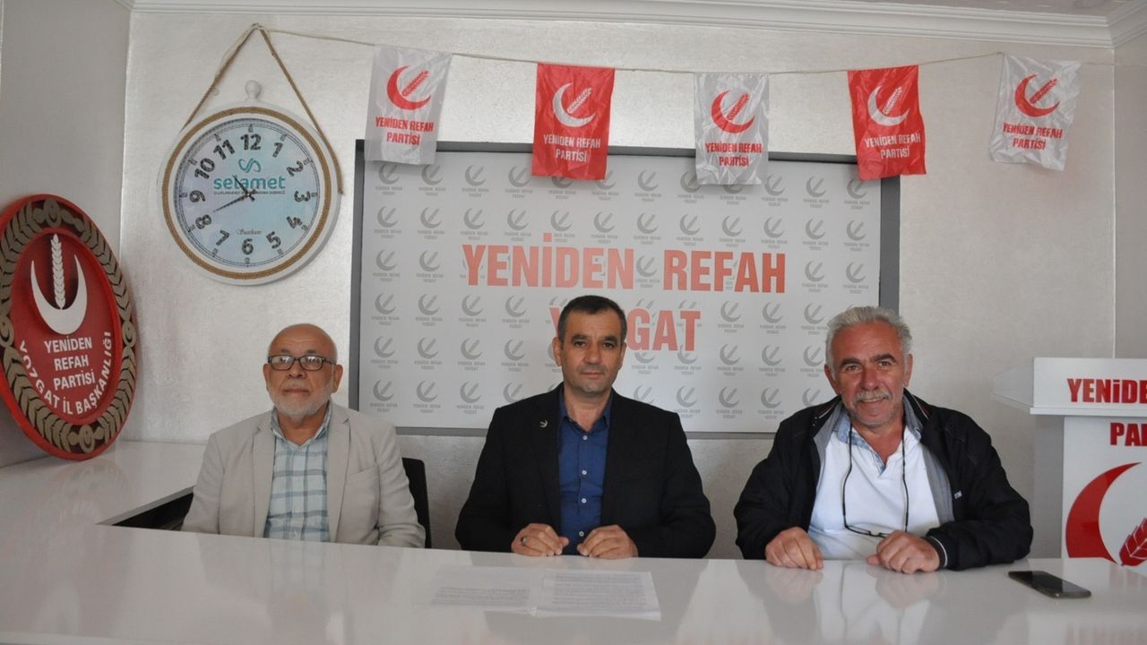 Filistin’e yapılan zulmü protesto etmek için basın açıklaması düzenledi