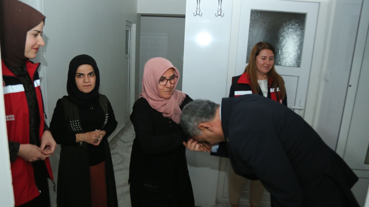 2019 yılında Kuzey Irak'ta şehit olmuştu: Vali şehit ailesini unutmadı