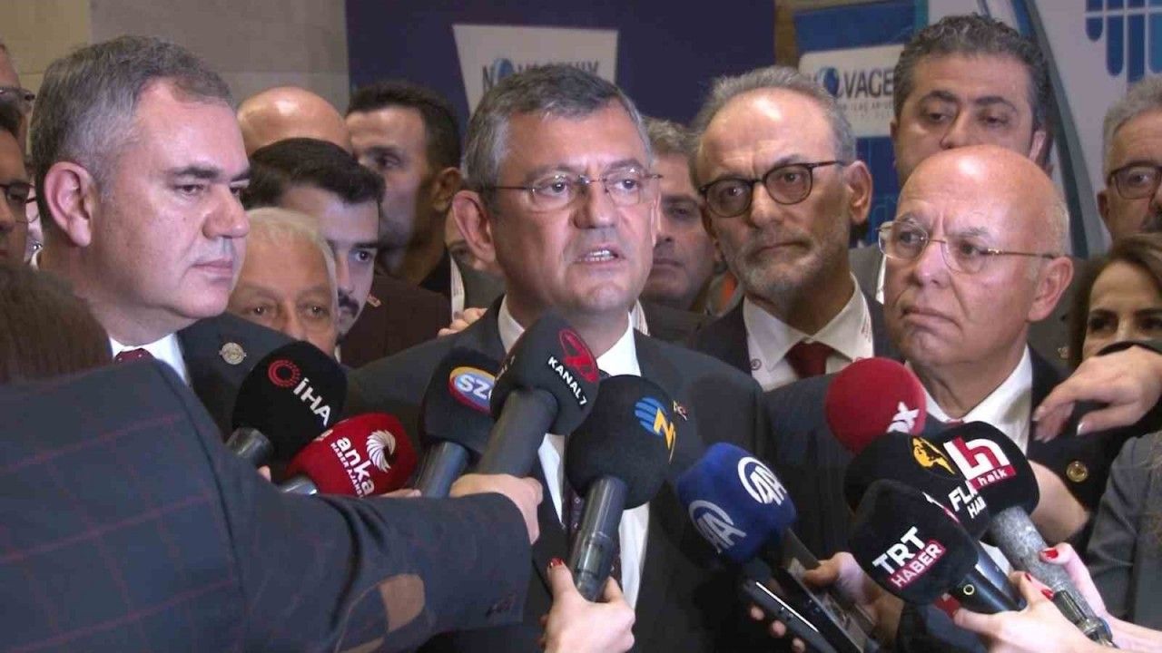 CHP lideri Özel: "Yok sayarsanız bütün bir düzeni ortadan kaldırırsınız"