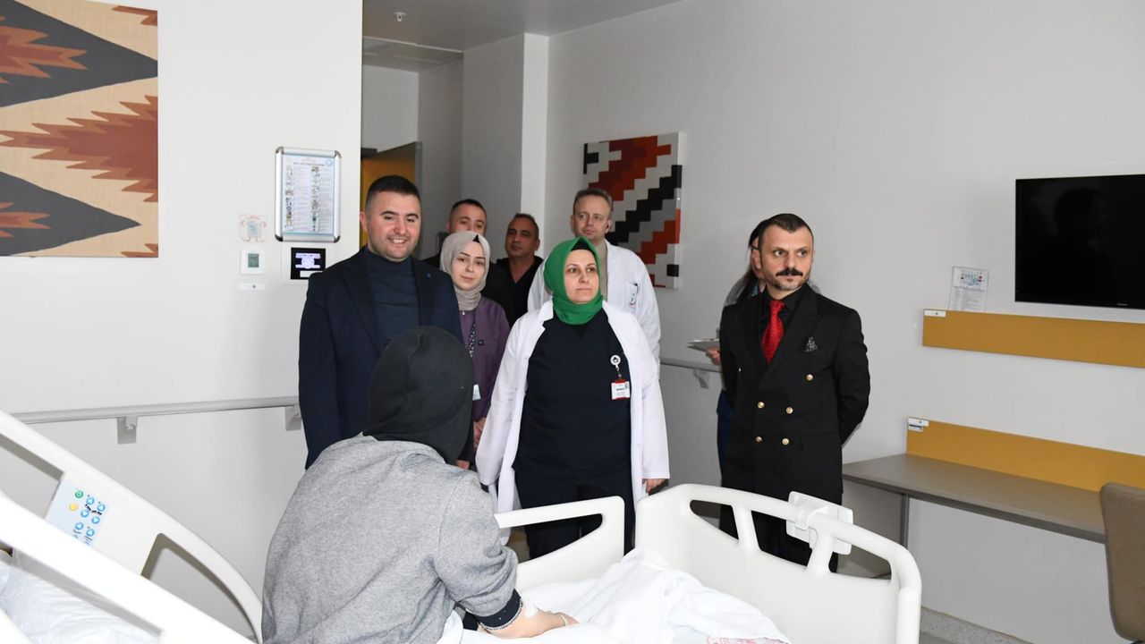 Yozgat Şehir Hastanesi Başhekimi hastaları unutmuyor