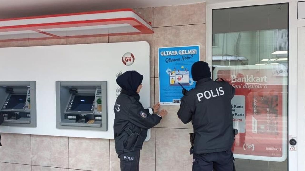 Yozgat'ın her köşesine asıyorlar!