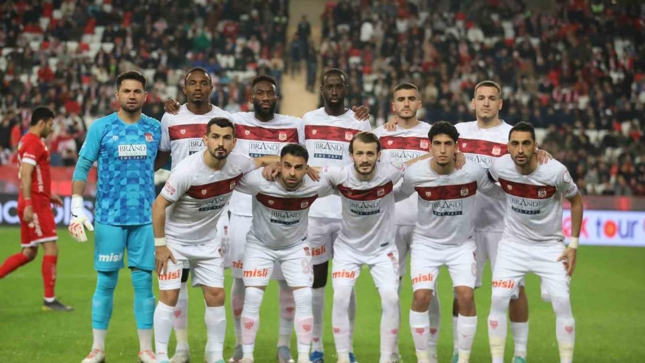 Beşiktaş maçı öncesi Sivasspor’da 6 eksik