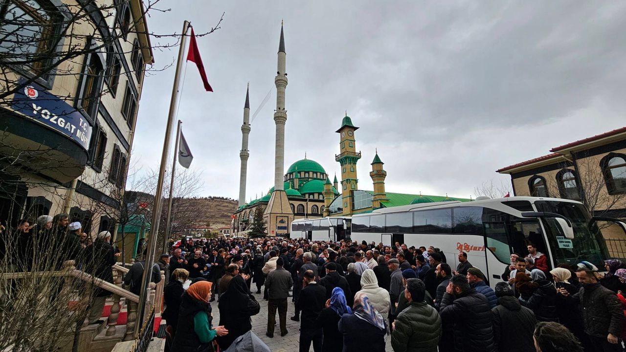 Yozgat'ta 55 kişi dualarla uğurlandı