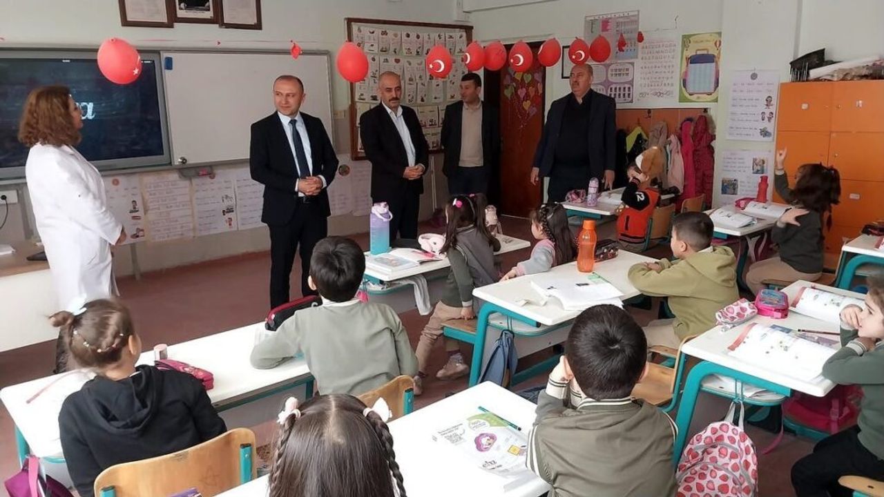 Yerköy İlçe Milli Eğitim Müdürü Sağlam'dan ziyaret