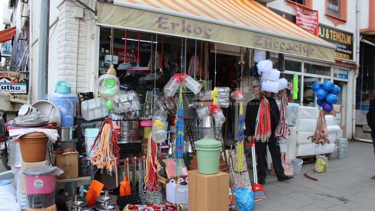 Tezgahlar doldu taştı: Zaman azalınca Yozgat derdine düştü!