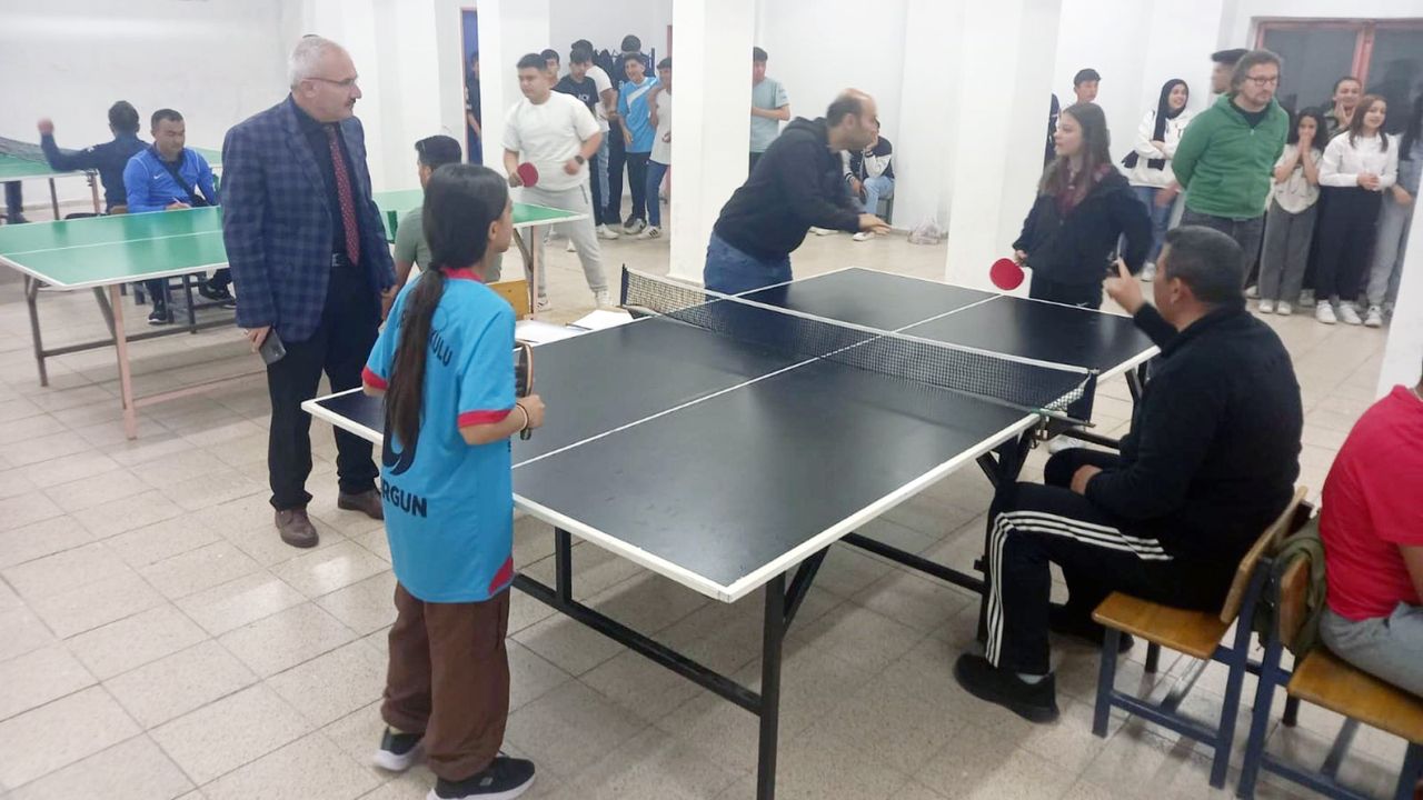 Sorgun'da masa tenisi turnuvası!
