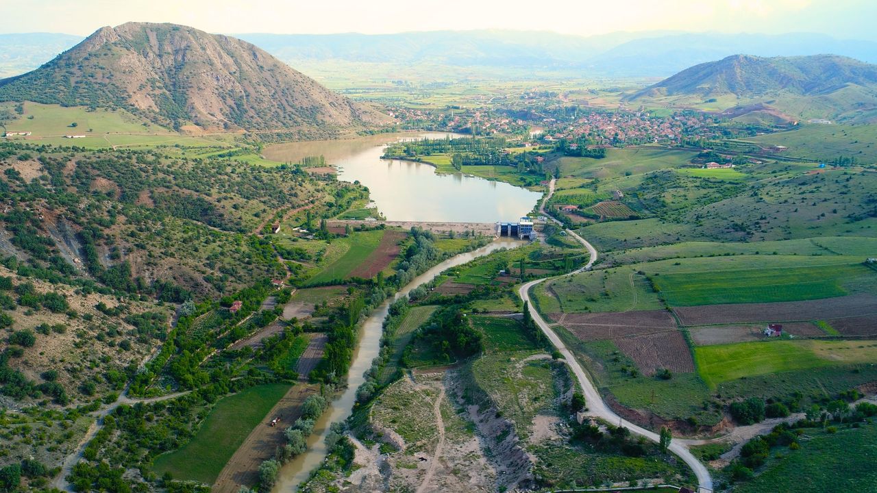 Yozgat’ın dağlarından fışkırıyor… Ekonomiye katkı sunuyor!