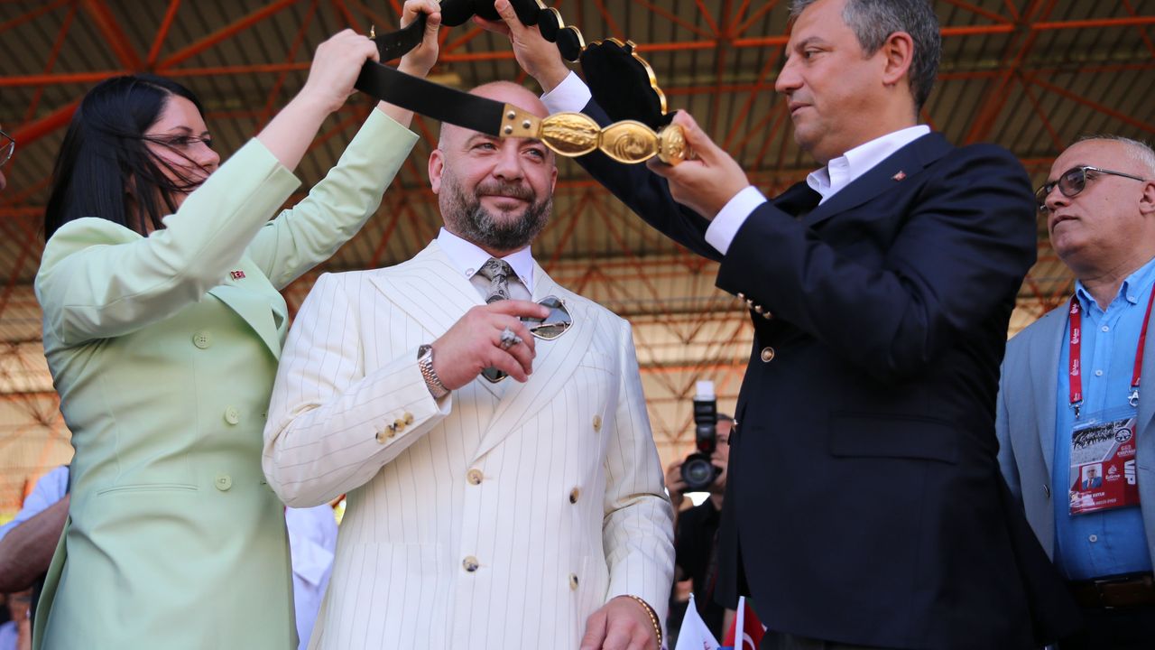 Ufuk Özünlü kimdir?