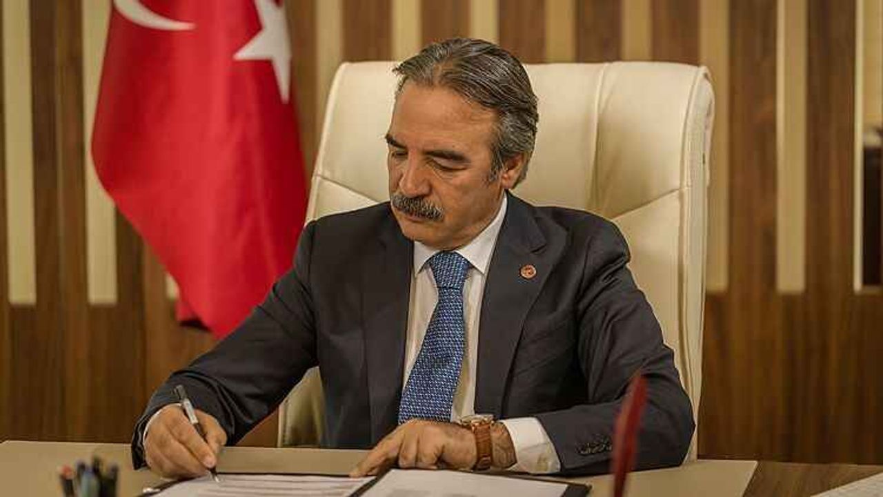 Mazhar Bağlı kimdir?