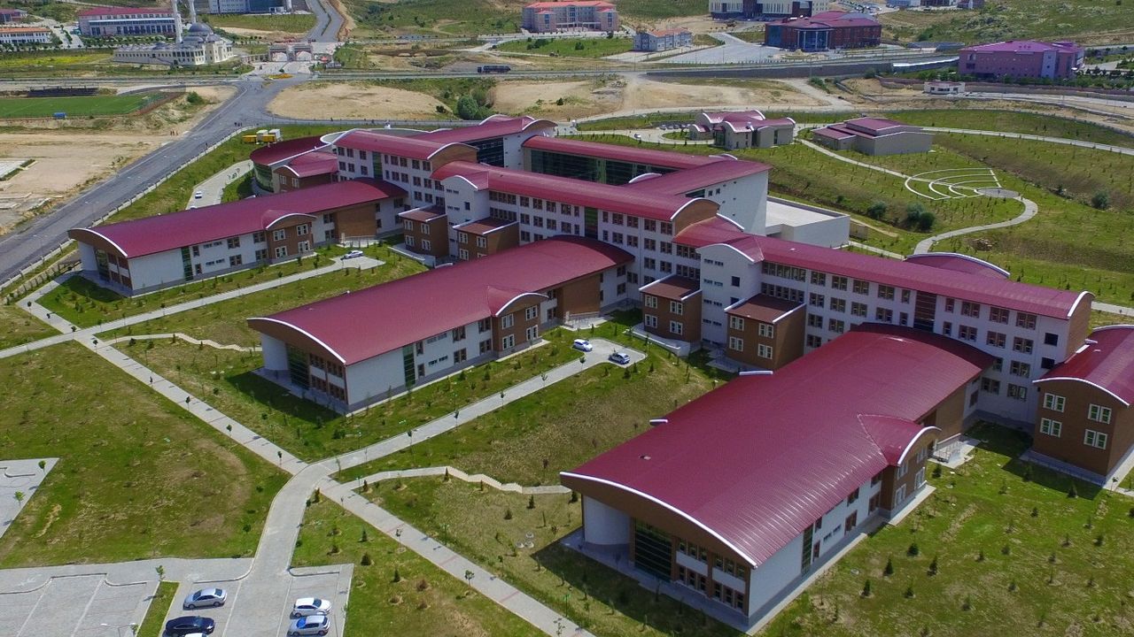YOBÜ'de bir başarı daha! Proje kabul gördü