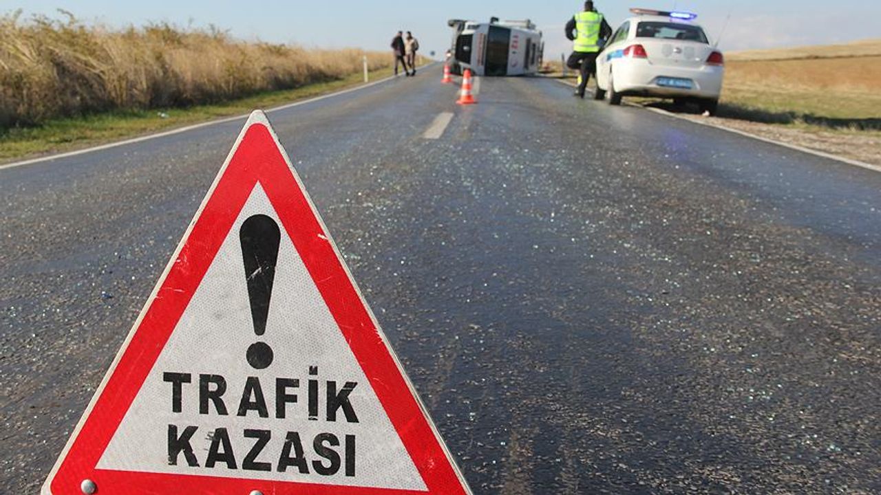 Yozgat-Çorum kara yolunda feci kaza! Çok sayıda kişi yaralandı