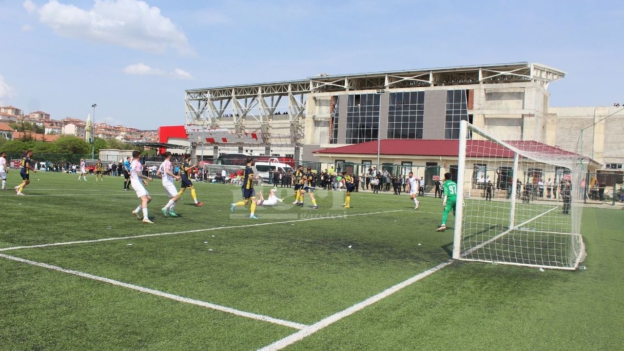 Yozgat Bozokspor adaylığından çekildi: Köse yokuşa sürüyor!