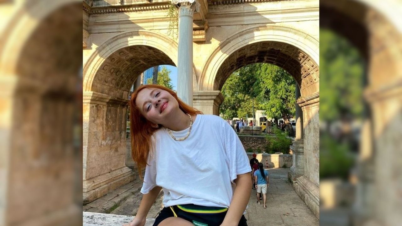 Büşra Zeynep Çetin kimdir?