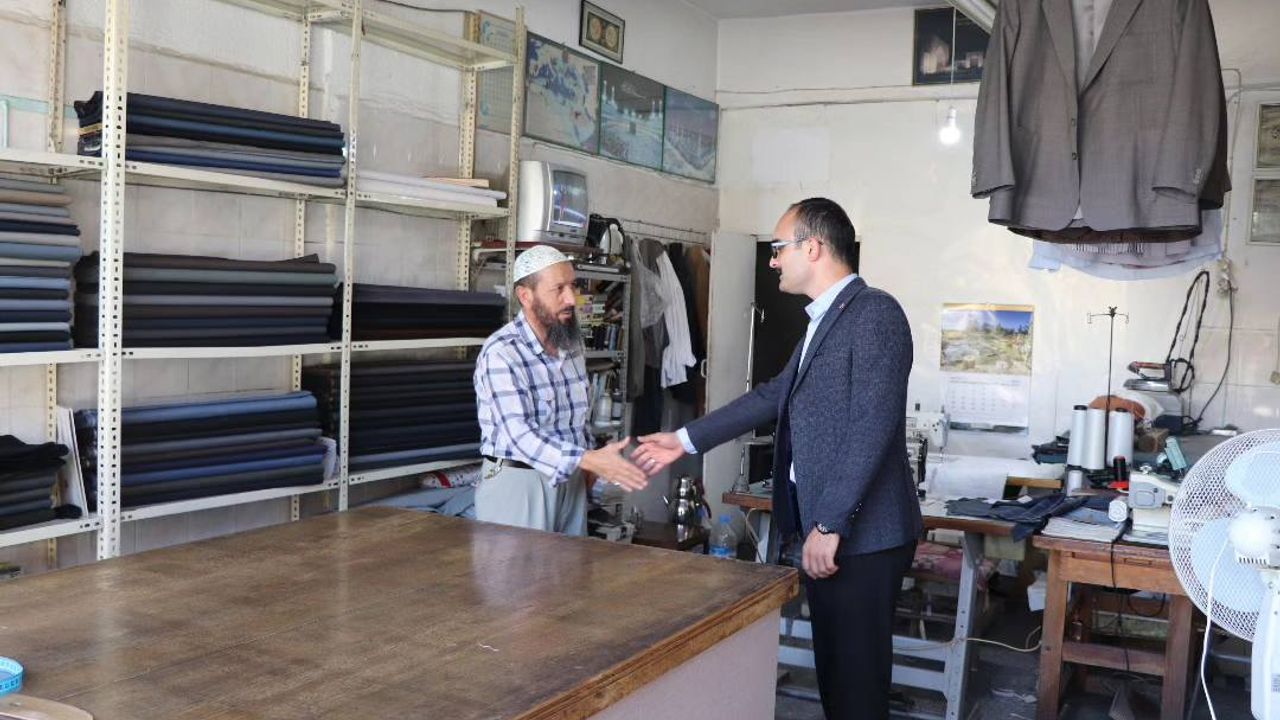 Kaymakam Oğuzhan Yazar’dan esnaf ziyareti