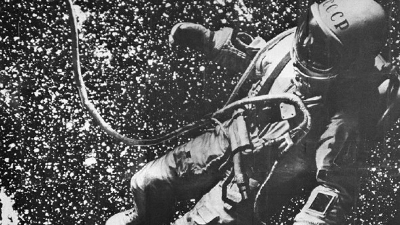 Aleksey Leonov kimdir? Hangisini yapan ilk insandır?