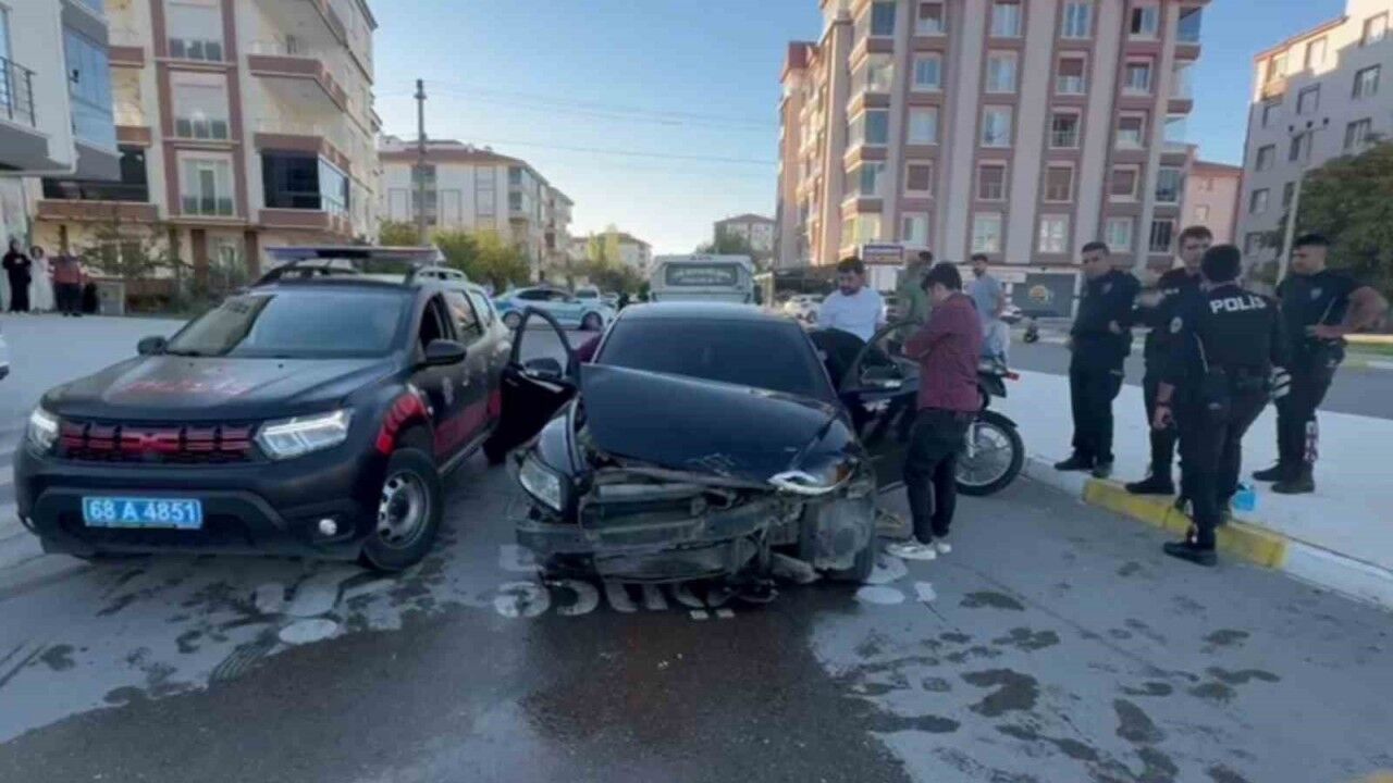 Polisten kaçarken kaza yaptı: Yakalanıp gözaltına alındı!