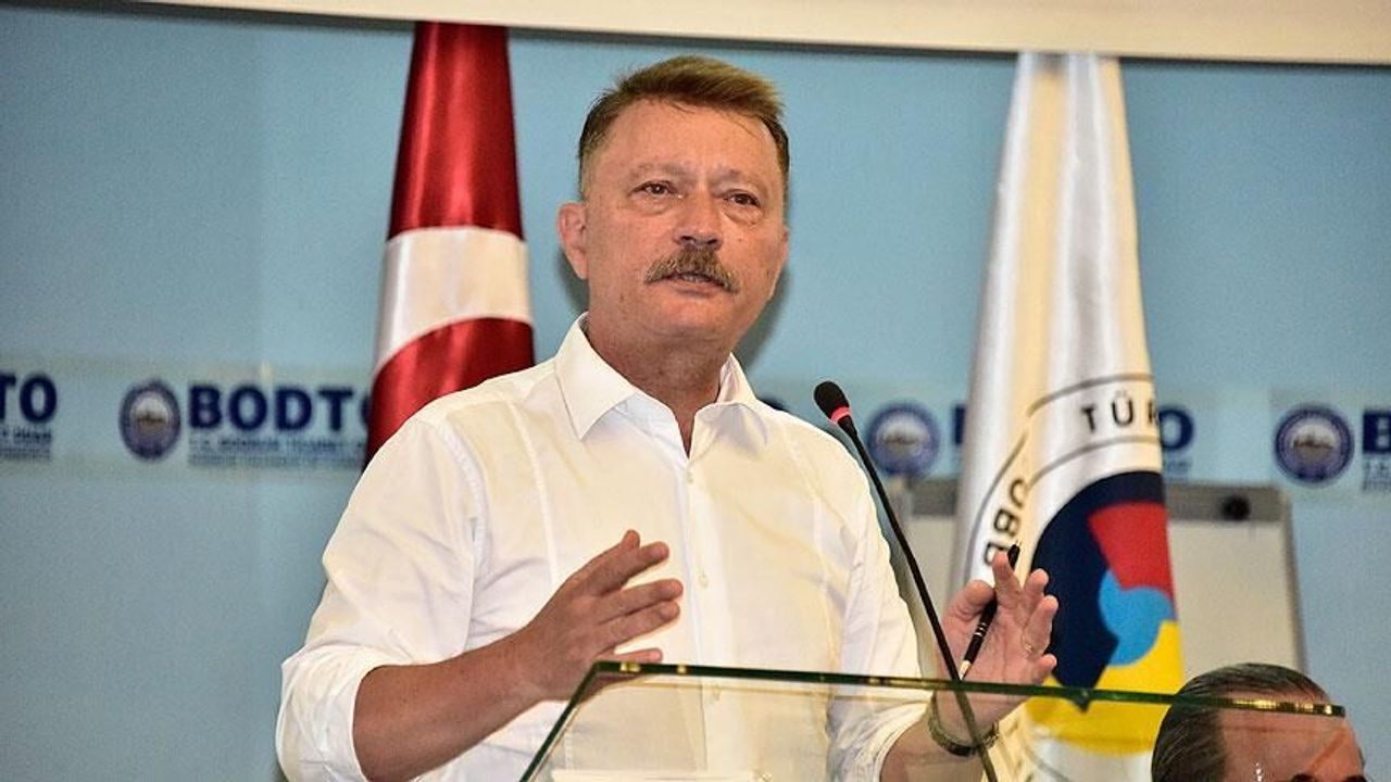 Hasan Atilla Uğur kimdir? Oğuzhan Uğur'un babası kimdir? Kaç yaşında, ne iş yapıyor?