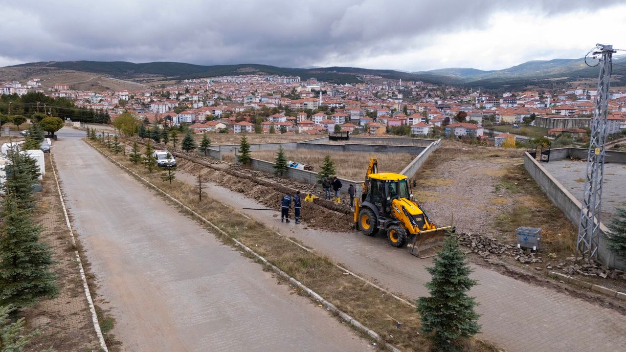 Akdağmadeni’nde doğalgaz çalışmaları hızla ilerliyor!