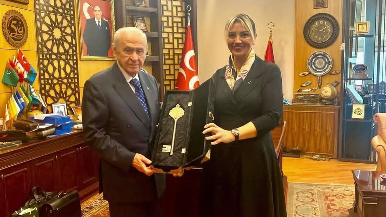 Siyasal İletişimci Nur Tuğba Aktay kimdir?
