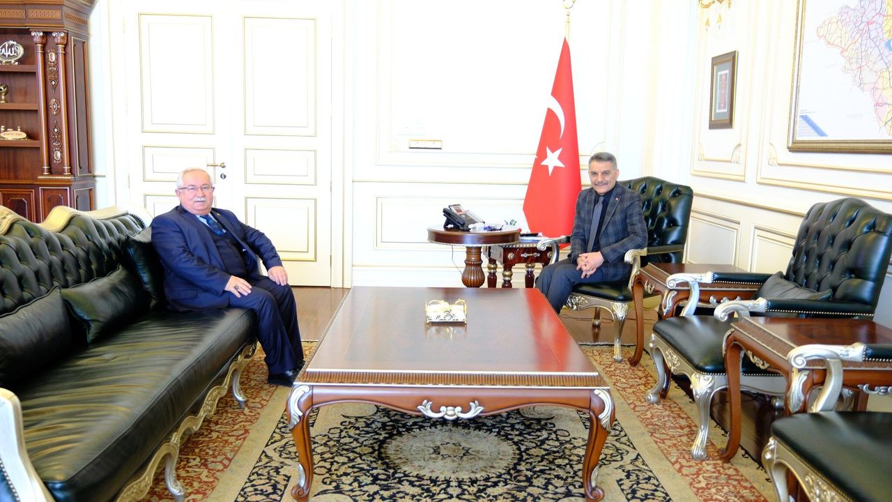 Yozgat İl Genel Meclis Başkanı Ünal’dan Vali Özkan’a ziyaret