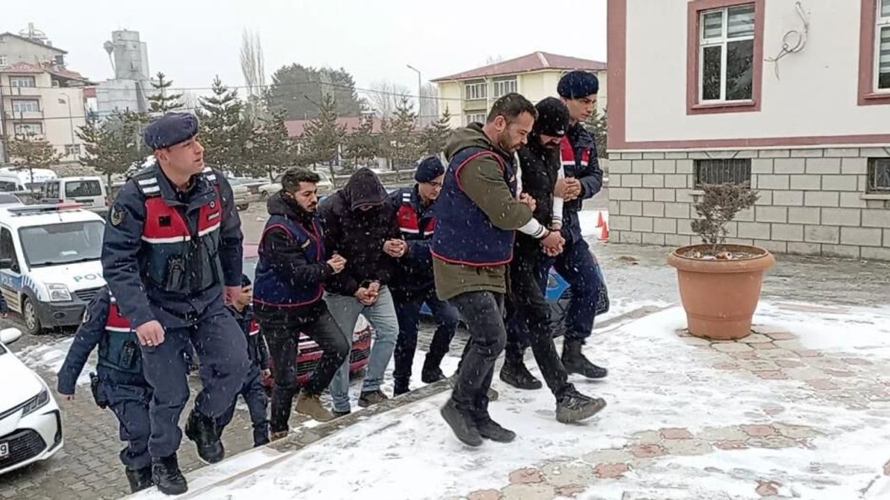 Yozgat'ta elektrik şebekesi vurgununa darbe!