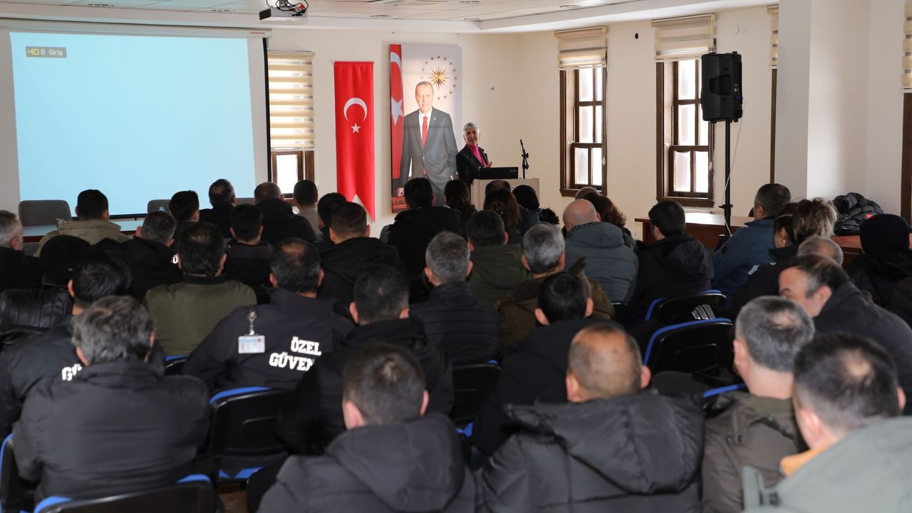 Yozgat Bozok Üniversitesi'nden özel güvenlik görevlilerine eğitim