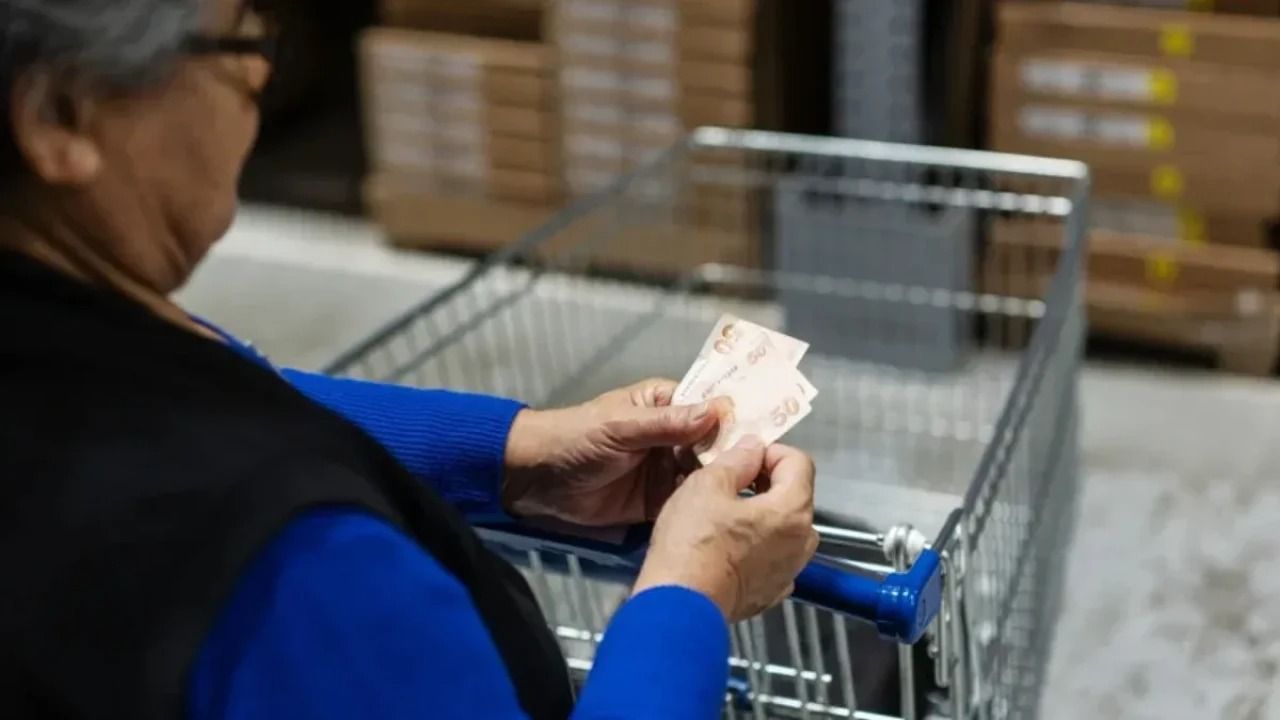 Emeklilere büyük fırsat: Uygun fiyatlı alışveriş fırsatı!