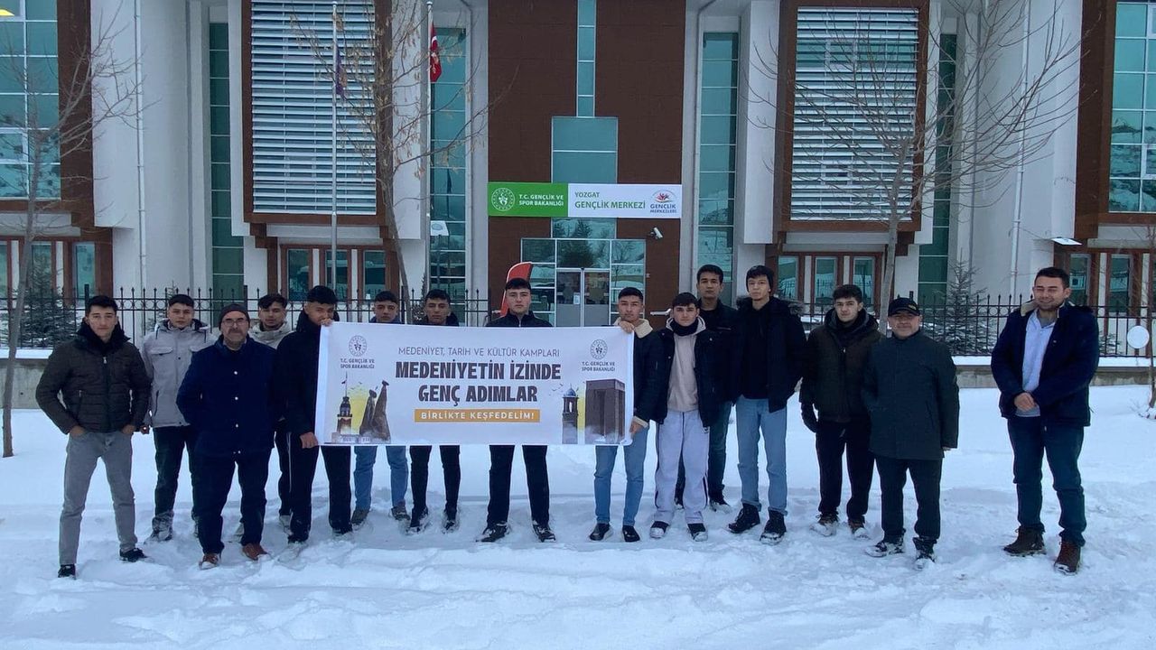 Yozgat'ta gençler kampa gidiyor!