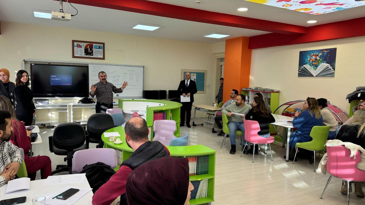 Prof. Dr. Böyükata Göynük'te proje danışmanlığı eğitimi verdi