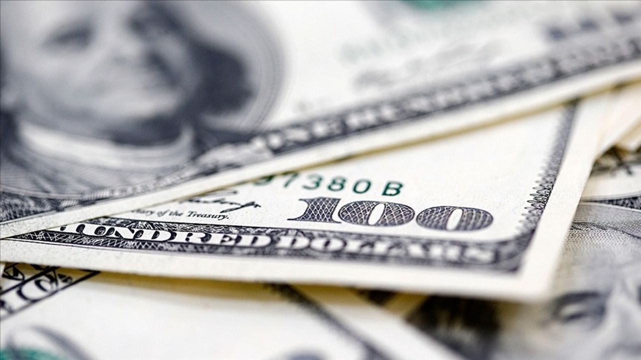 Dolar rekor tazelemeye devam ediyor!