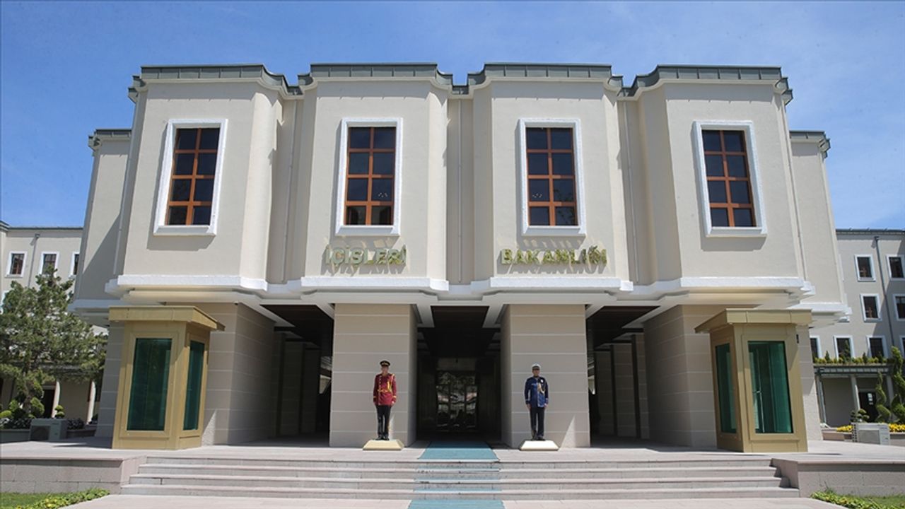 Yerine kayyum atandı: Mehmet Alkan kimdir?