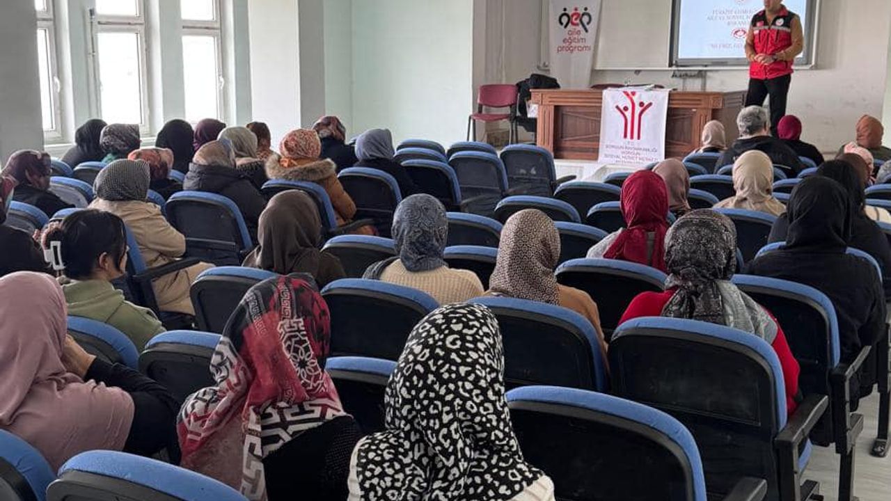 Sorgun'da halk eğitim kursiyerlerine eğitim verildi