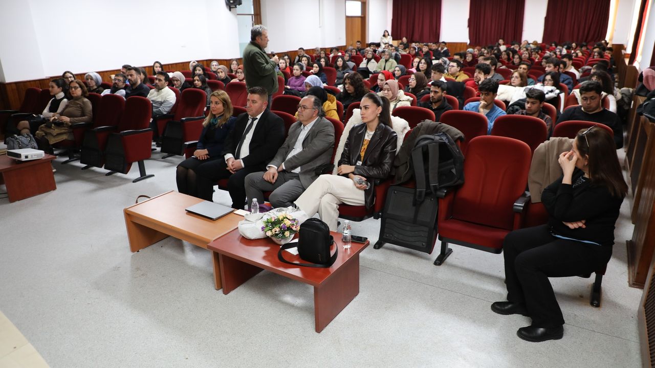 Kişisel gelişim semineri