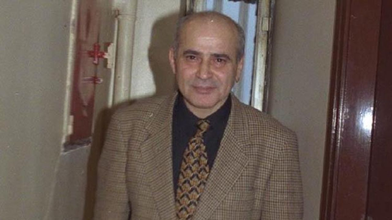 Ünlü menajer Hasan Bora kimdir?
