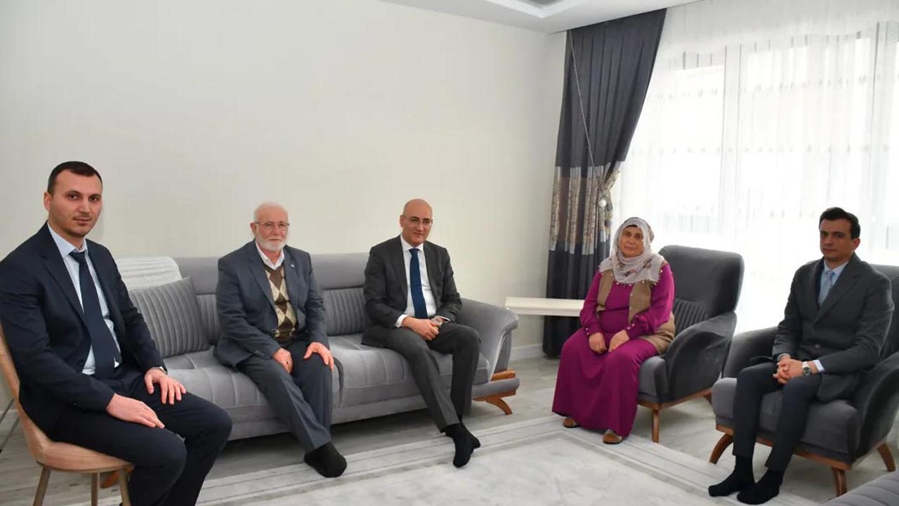 51 yıldır beraberler... Kaymakam aile yılı kapsamında ziyaret etti!
