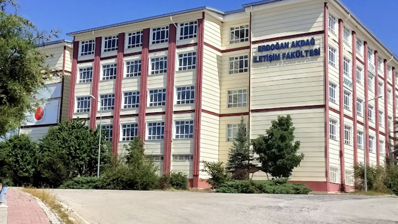 Bozok Üniversitesi İletişim Fakültesinde Dekan ve temsilci toplantısı