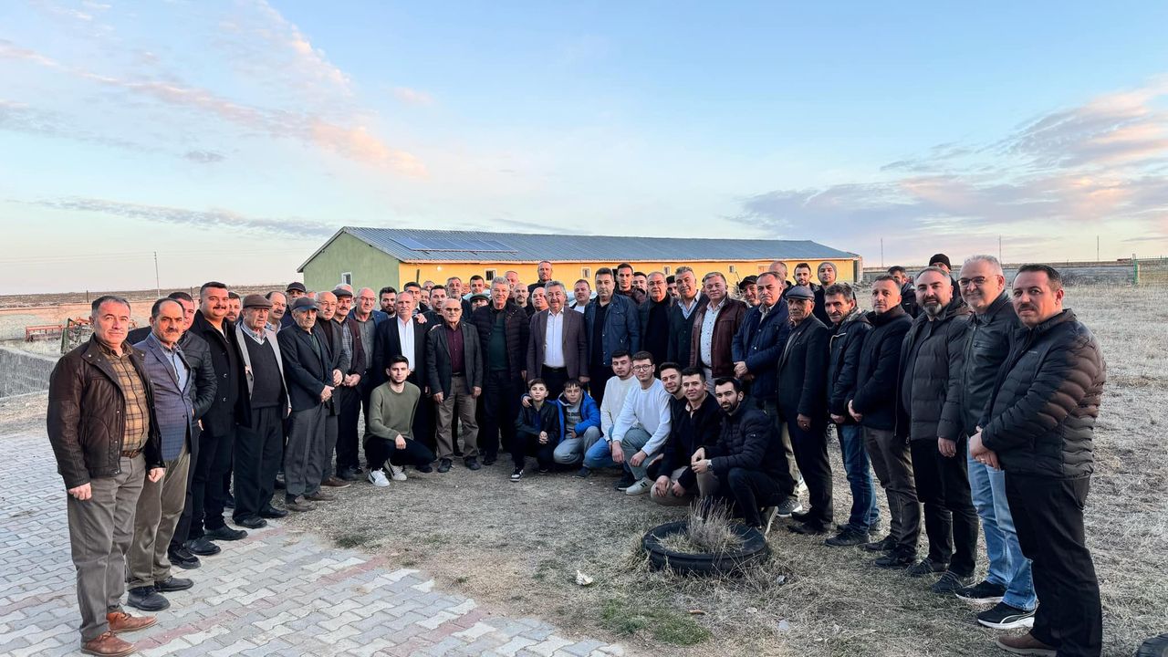 Kayseri Şeker Fabrikası Yönetim Kurulu Başkanı Akay çiftçilerle iftar yaptı