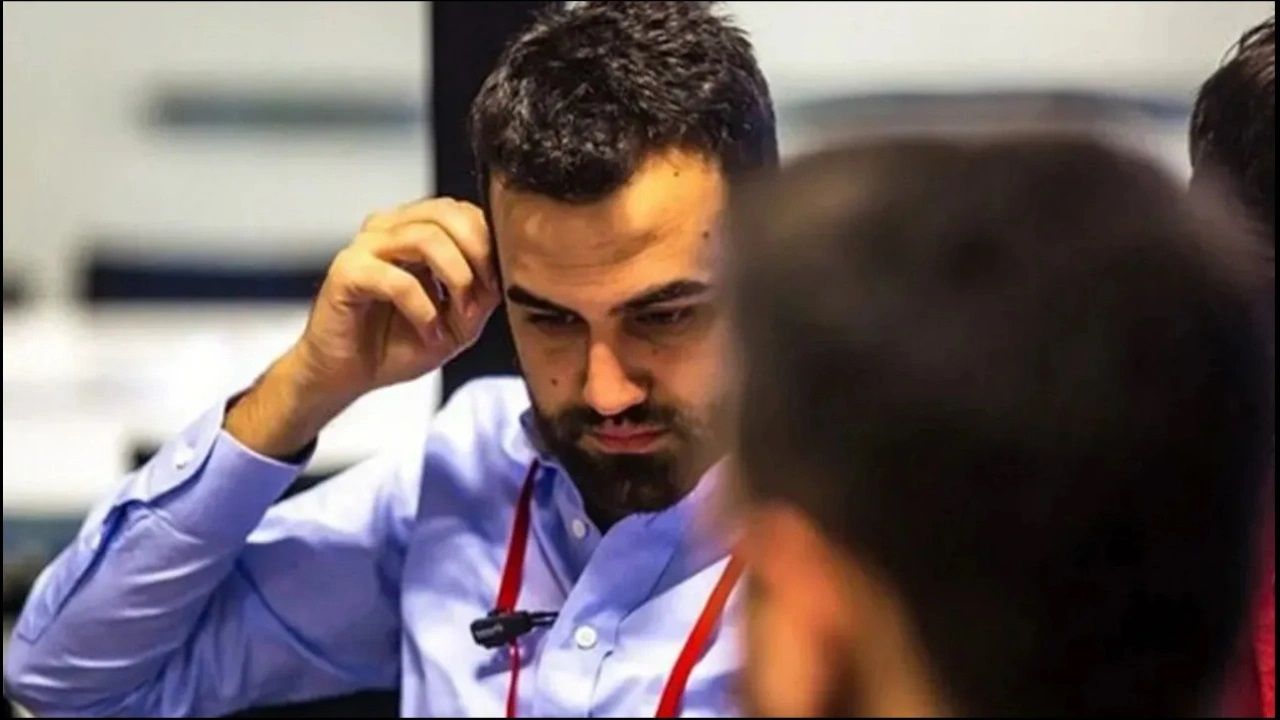 Çakarlı araç olayıyla gündemde: Esat Palazoğlu kimdir?