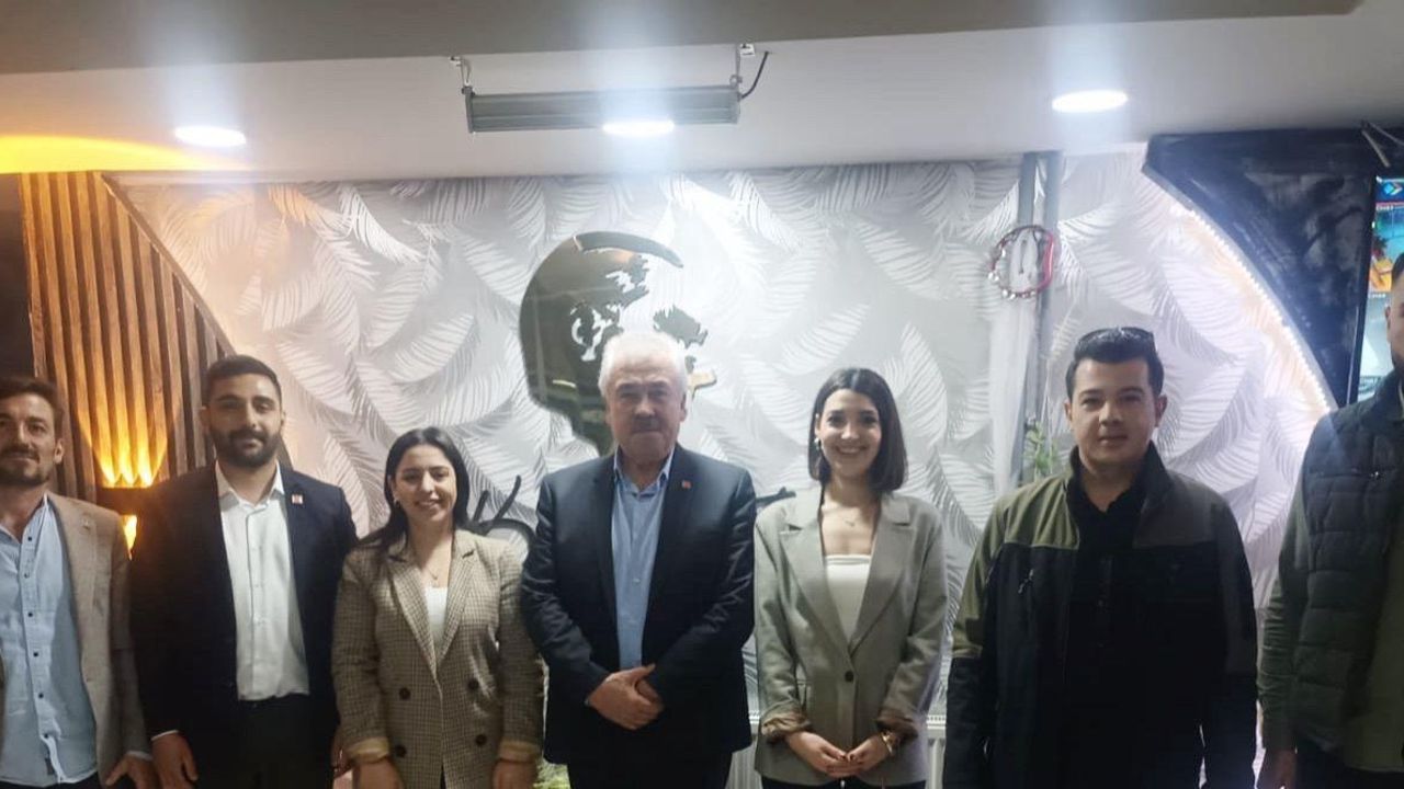 Yozgat İl Başkanı gençlerle bir araya geldi