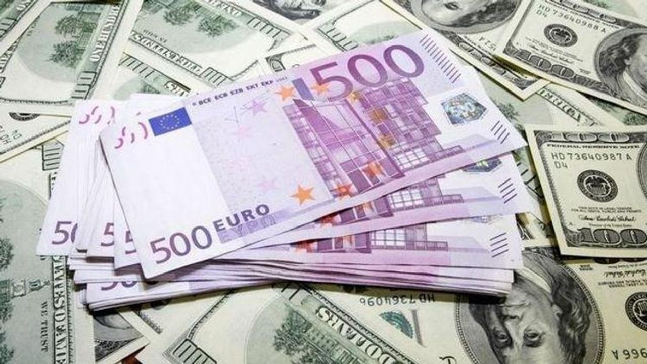 Dolar ve Euro tarihin en yüksek rakamlarında