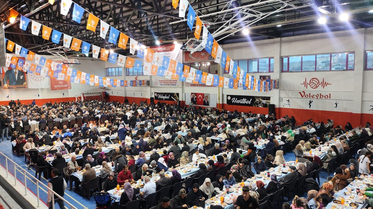Yozgat Vekillerinden Sarıkaya’da büyük iftar buluşması!