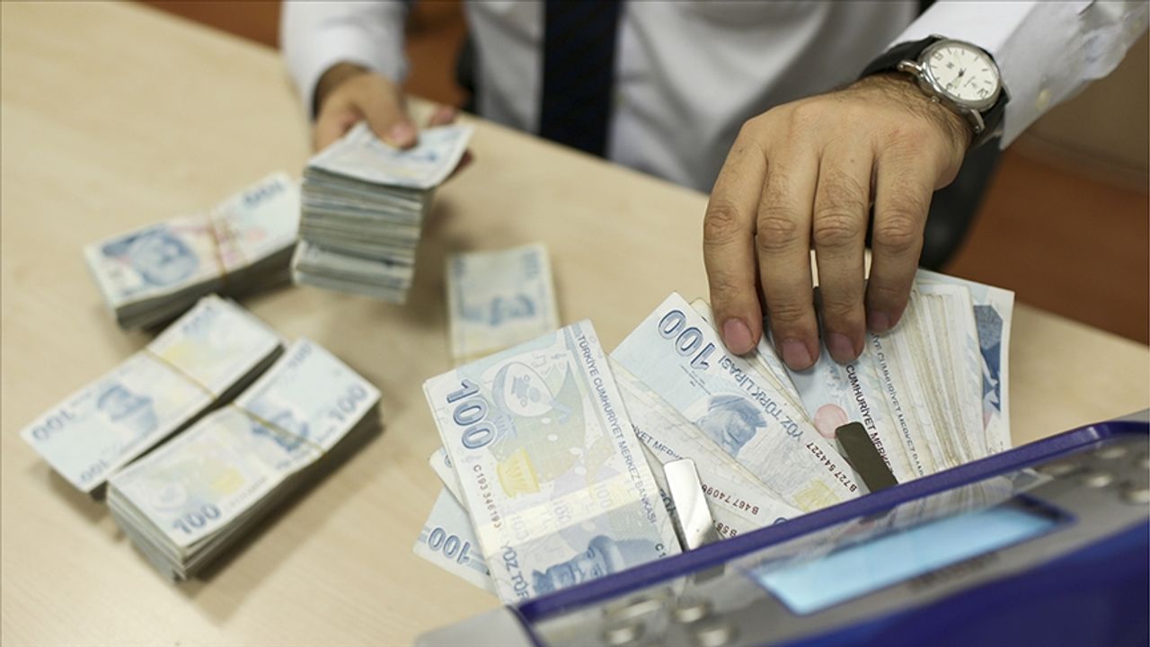 Kritik planlar Erdoğan’ın masasında! Asgari ücrette artış olacak mı?
