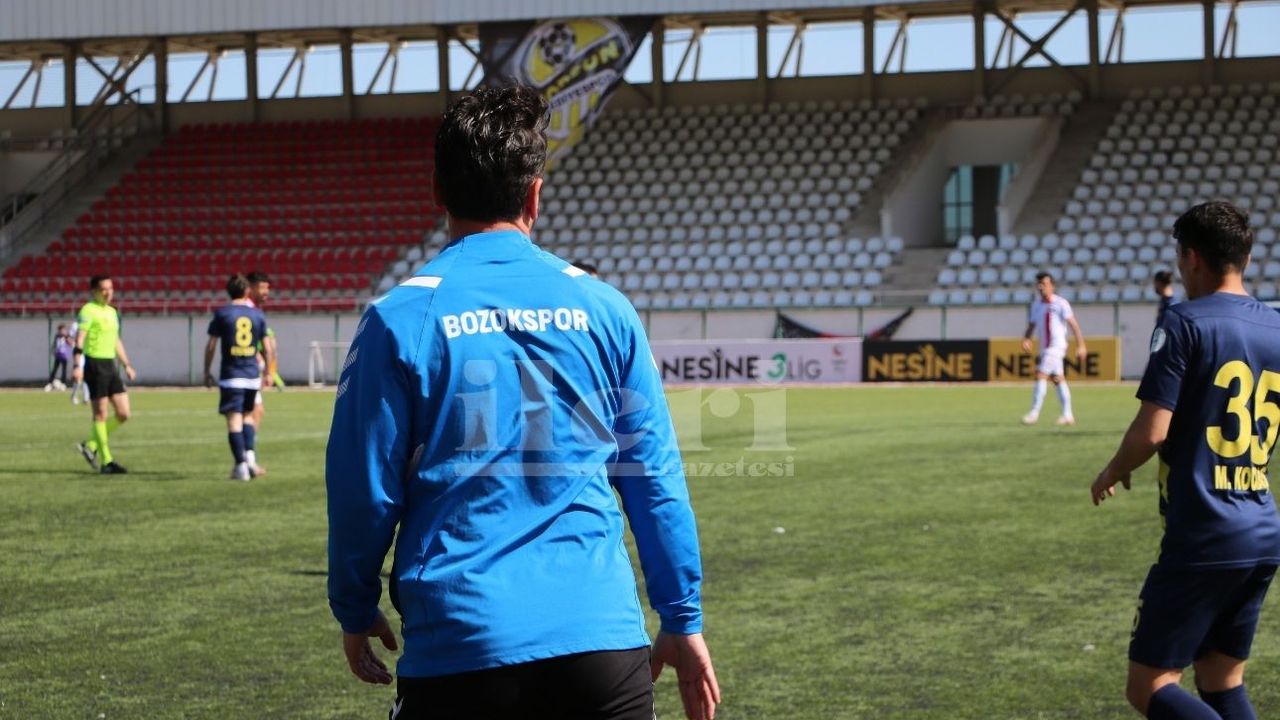 Yozgat Bozokspor Cem Kavçak ile yolları ayırdı