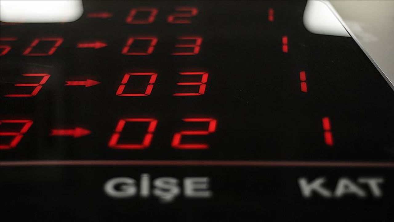 Tutarlar güncellendi: Emeklilere 25 bin lira!