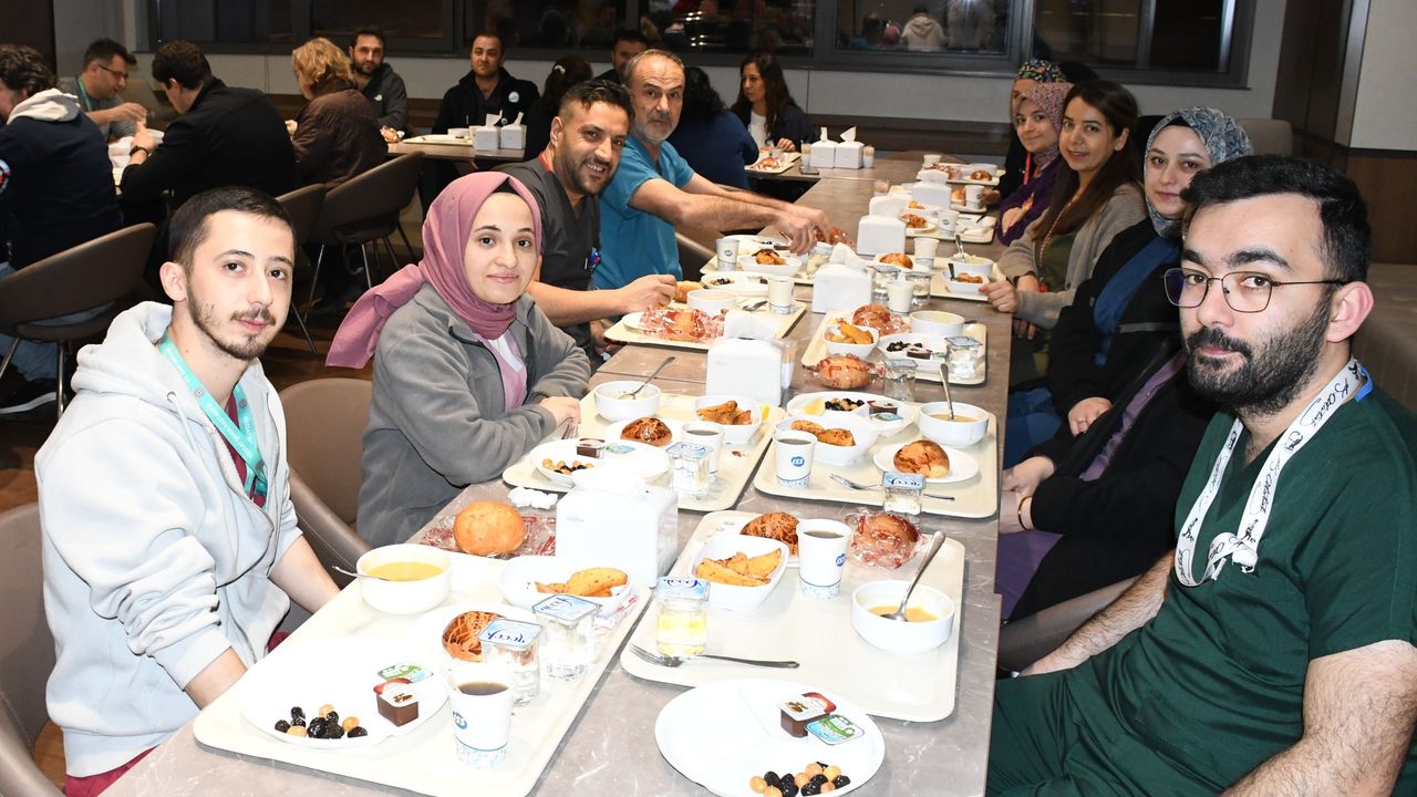 Yozgat Şehir Hastanesi’nde sahur buluşması