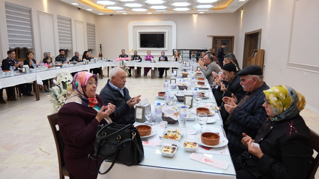 Yozgat'ta şehit aileleri ve gazilerle iftar