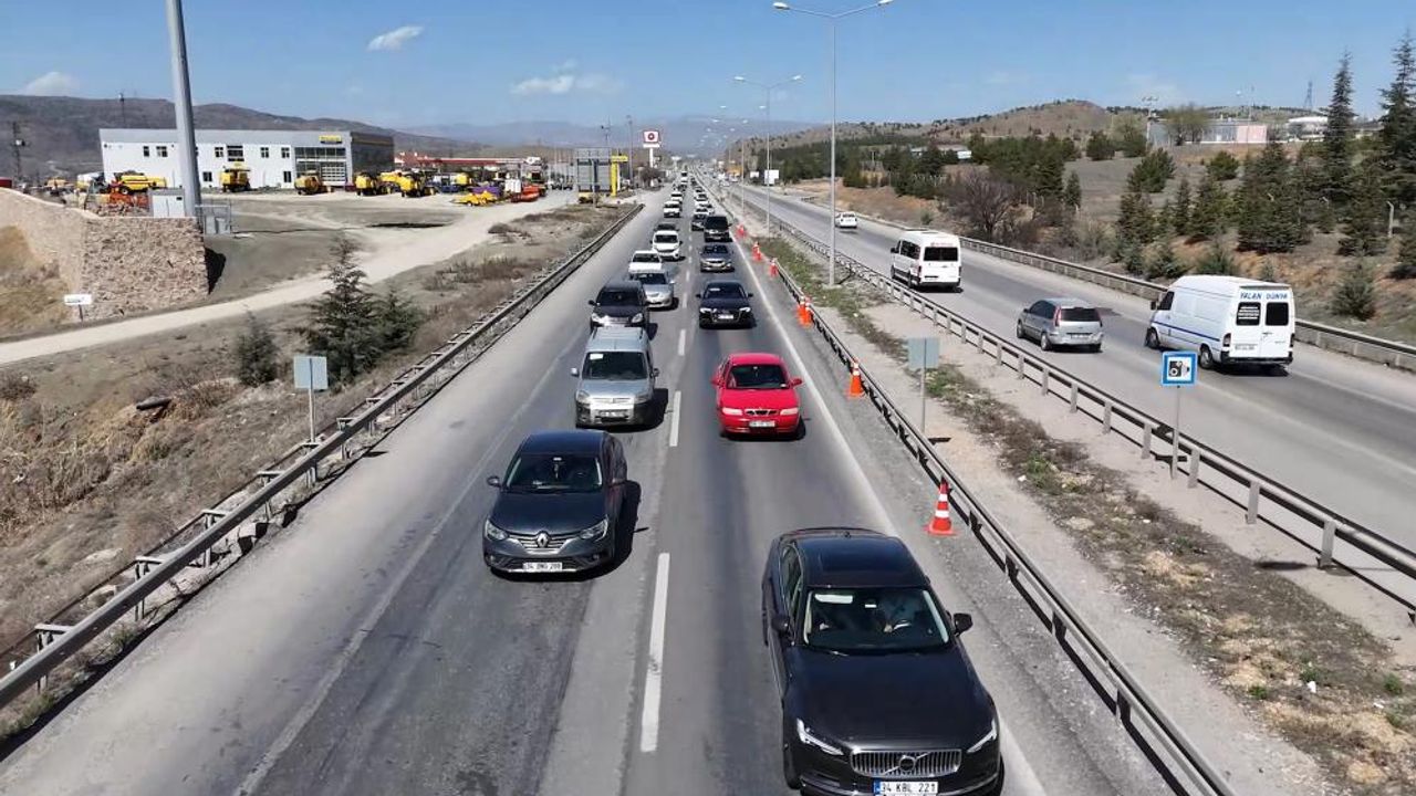43 ilin geçiş güzergahında yoğunluk zirveye çıktı!