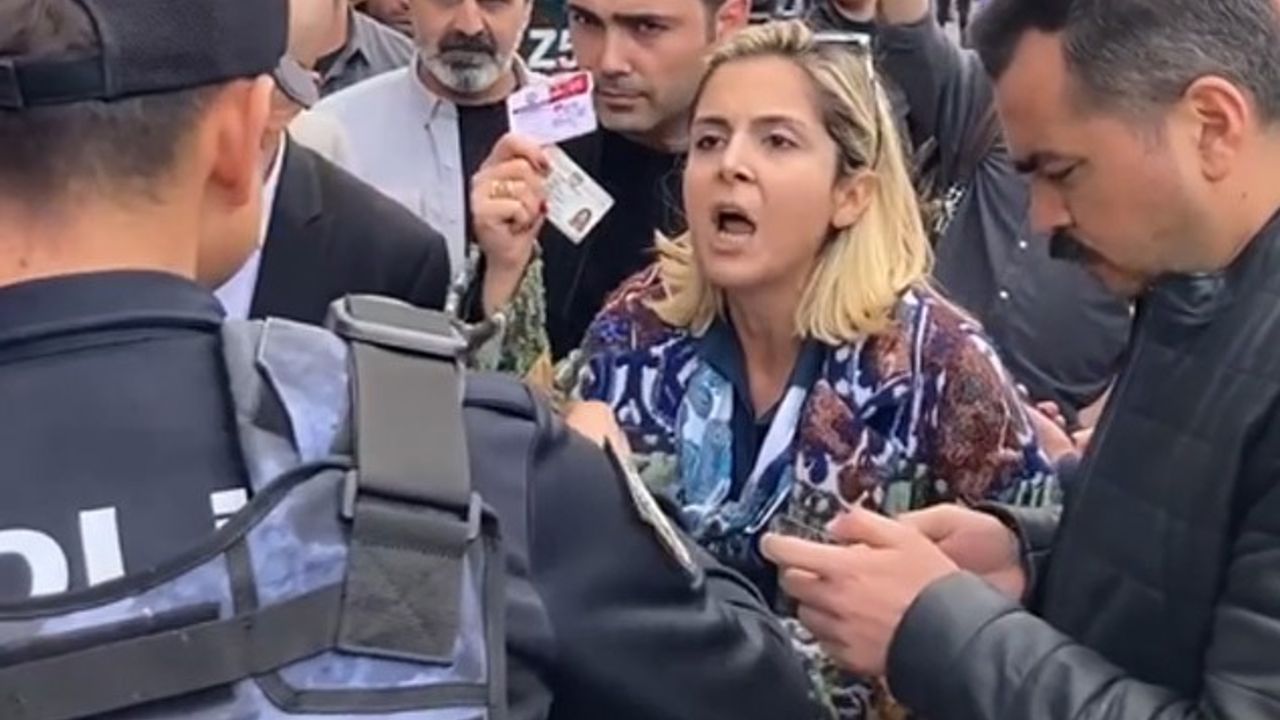 Ahmet Özer'in kızı Seraf Özer kimdir?